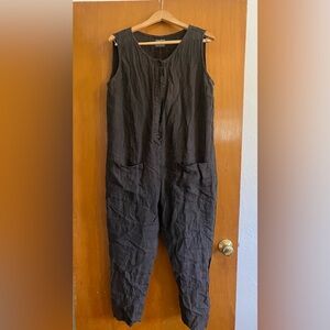 Black OffOn linen sleeveless jumpsuit size medium large